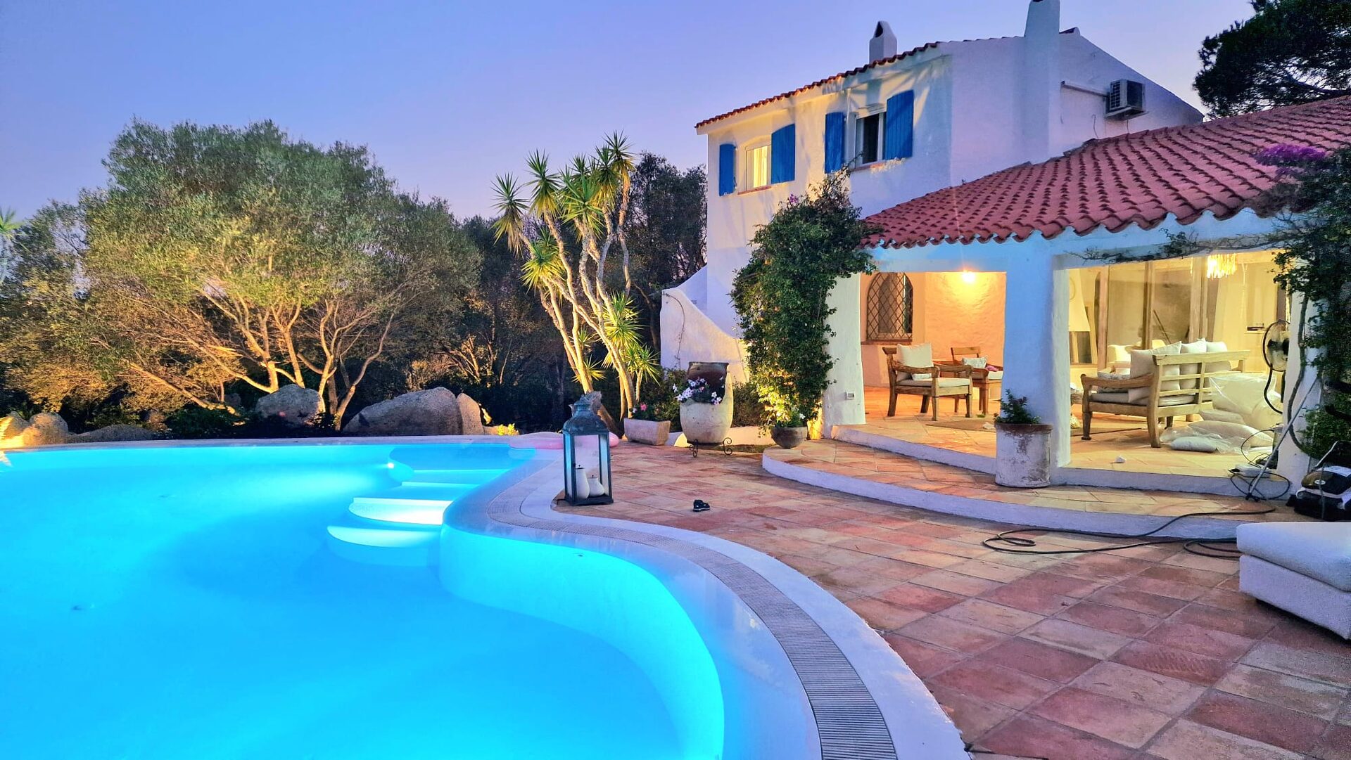 Villa Cala Sassari at dusk